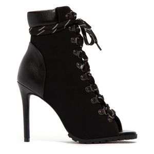 COPY - Miss Lola style JLO